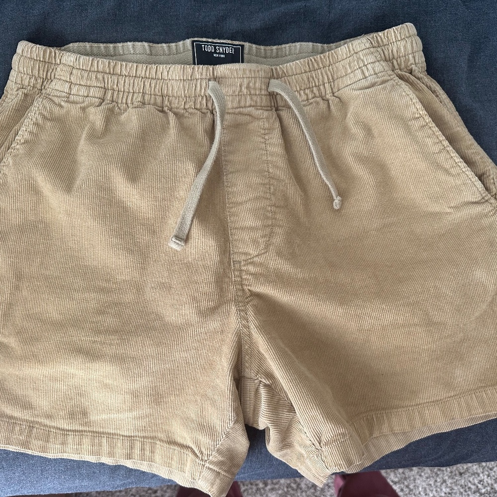 TODD SNYDER 5" SHORTS - LIKE NEW!!